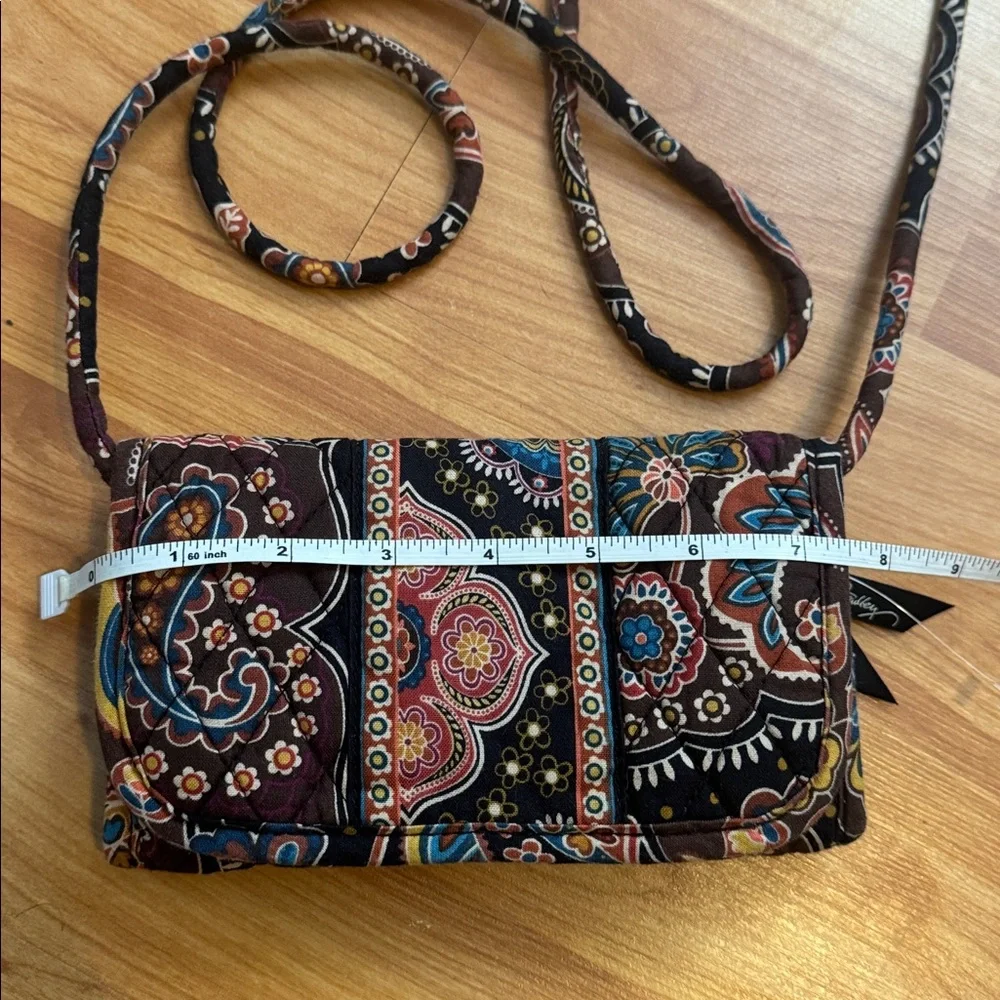 Vera‎ Bradley Retired 